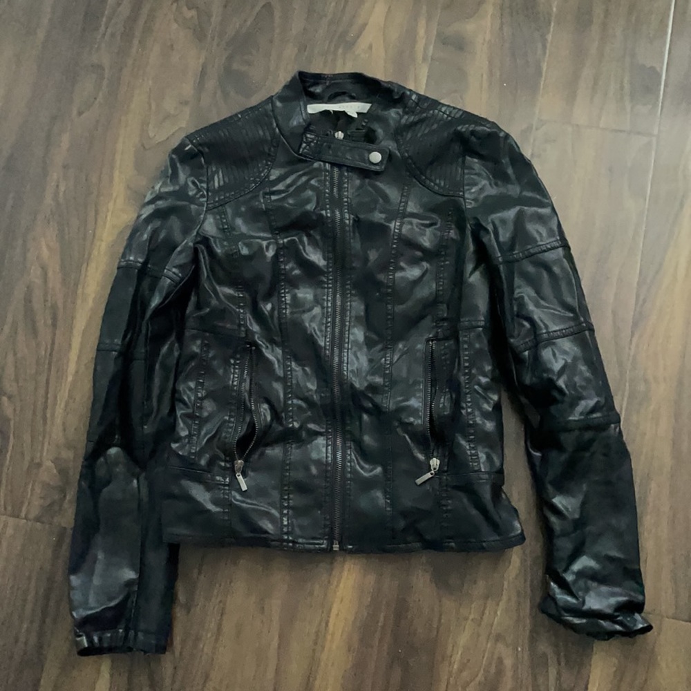 Black Max Studio Leather Jacket with Zipper Detail